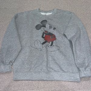 disney mickey mouse sweatshirt size medium